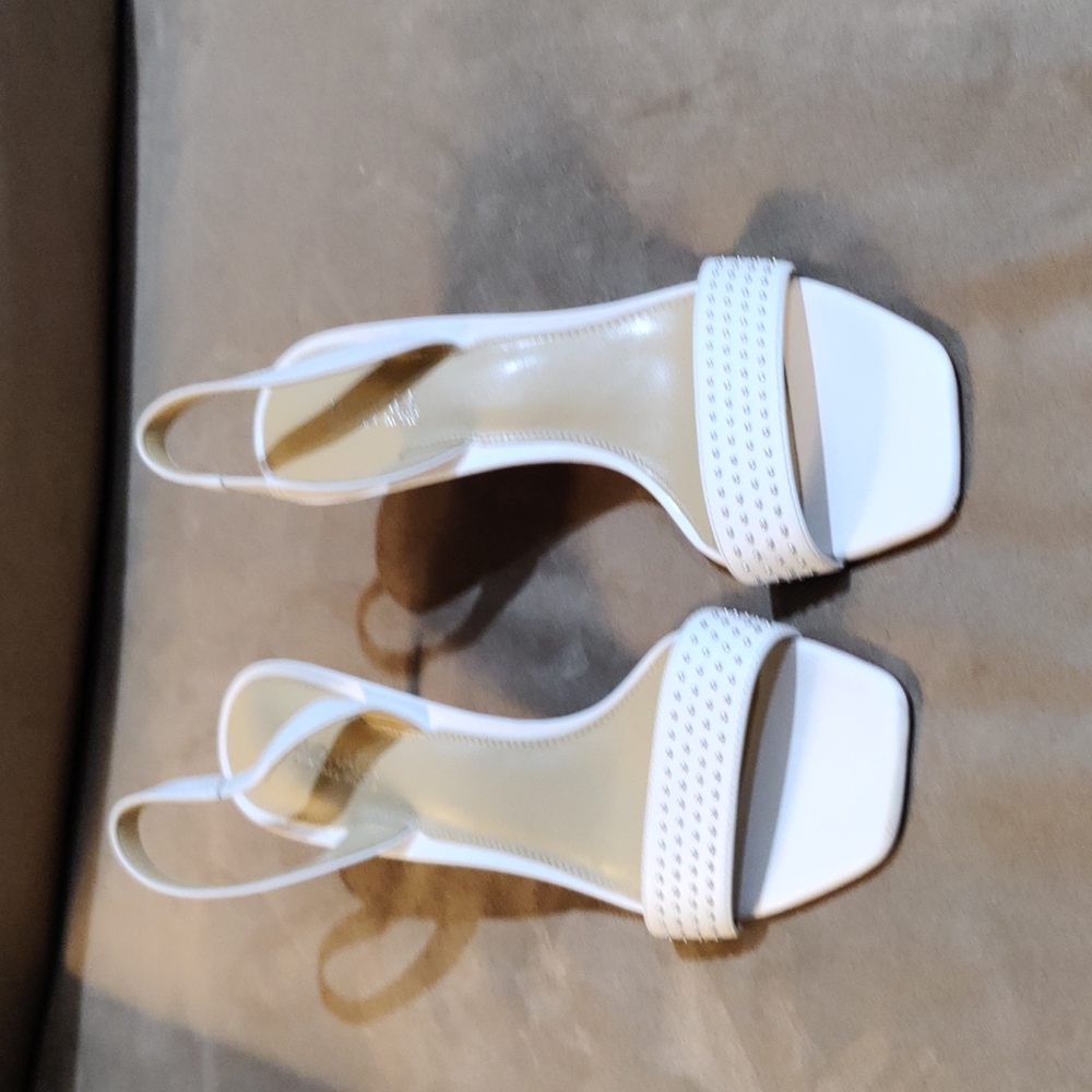 Michael kors sandals with heels